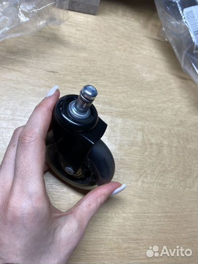 Колеса для офисного кресла