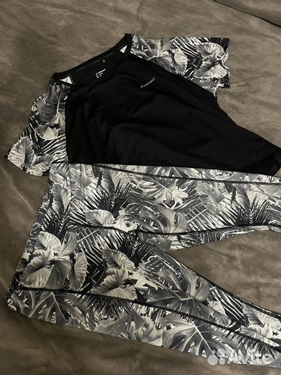 Костюм с лосинами demix