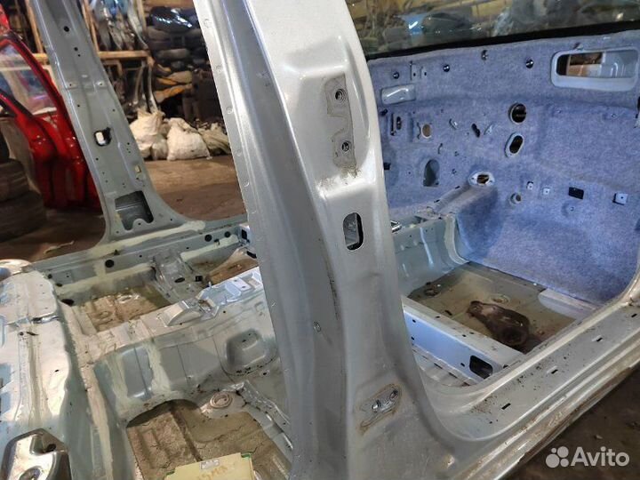 Центральная стойка правая Kia Ceed ED универсал