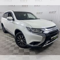 Mitsubishi Outlander 2.0 CVT, 2020, 79 304 км, с пробегом, цена 1 889 000 руб.