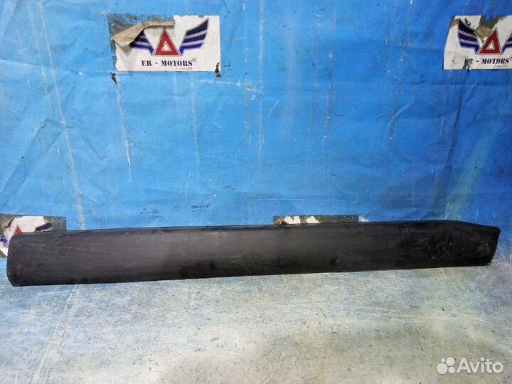 Накладка двери передняя правая Nissan X-Trail T-31