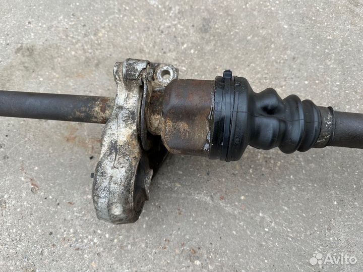 Привод передний правый Citroen Berlingo b9 ep6