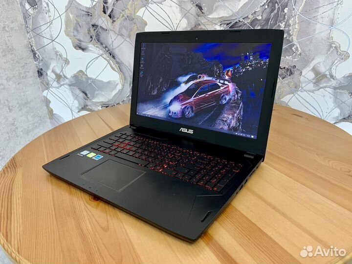 Игровой Asus i7 6700HQ/GTX 1060