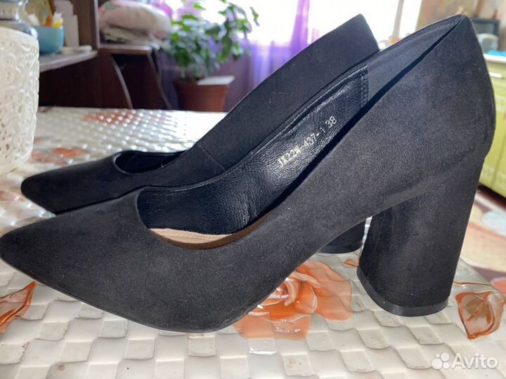 Туфли женские 38 размер черные