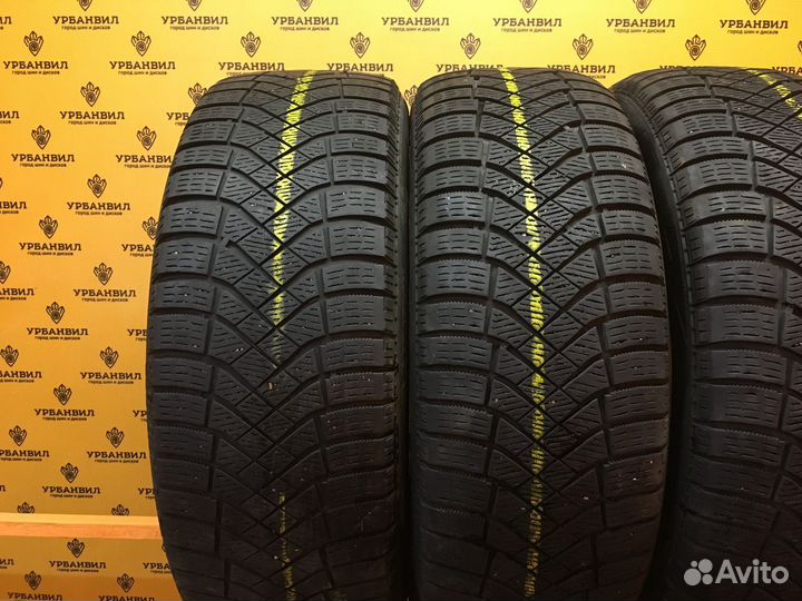 Pirelli Ice Zero FR 215/60 R17 100T