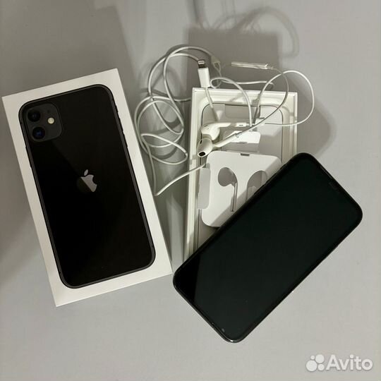iPhone 11, 64 ГБ