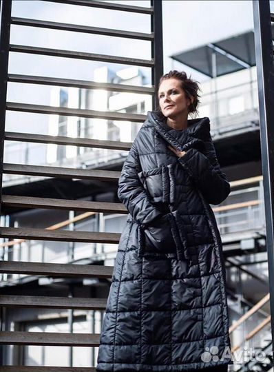 Пуховик женский