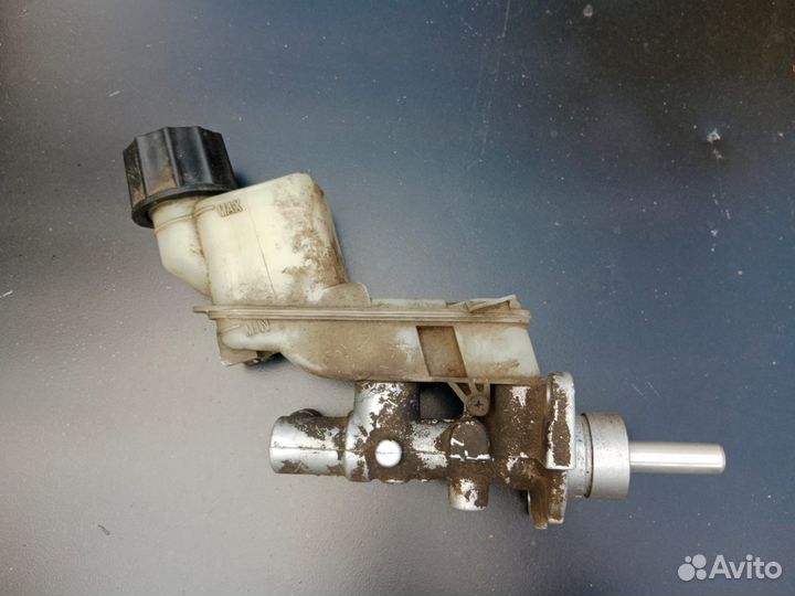Главный тормозной цилиндр Мазда 6