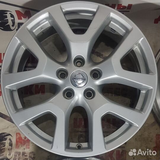 Диски, колеса, литые Nissan r18; 5x114,3; цо 66,1