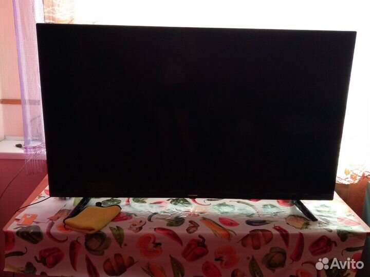 Телевизор SMART tv android,55 дюймов