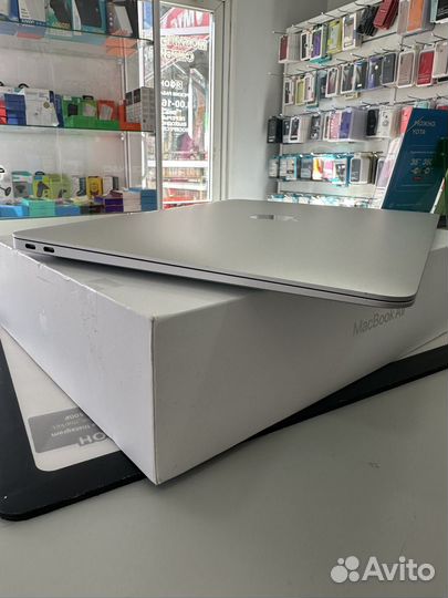 MacBook Air 13 early 2020