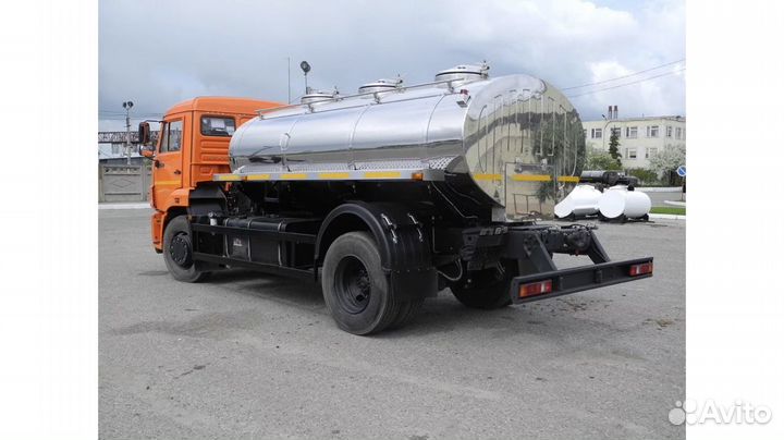Доставка воды водовозом
