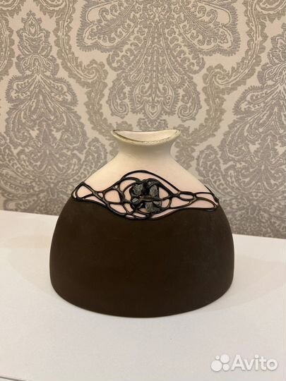 Керамическая ваза