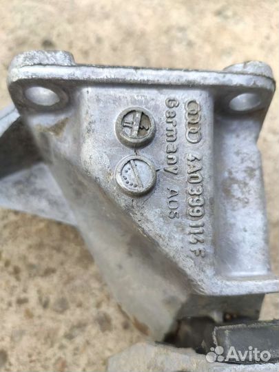 Кронштейны МКПП Ауди