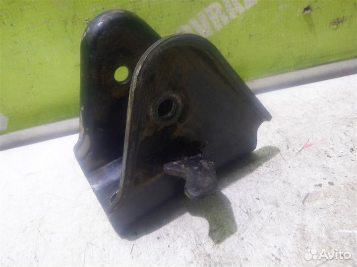 Кронштейн кпп Хендай Лантра 96-00