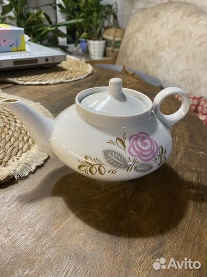 Сахарница и заварочный чайник дулево