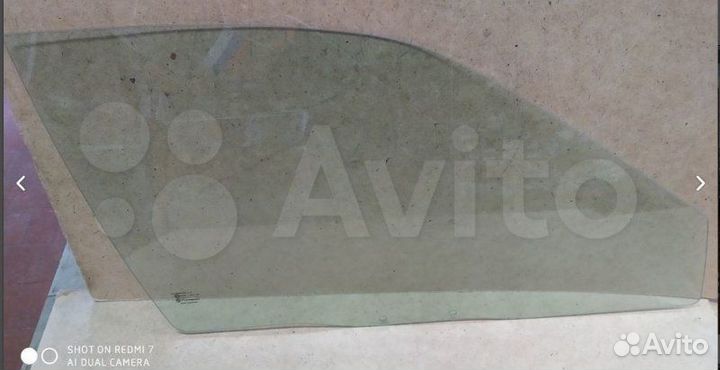 Стекло двери переднее правое Mitsubishi Lancer