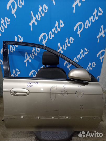Киа Спектра дверь передняя правая с дефектом