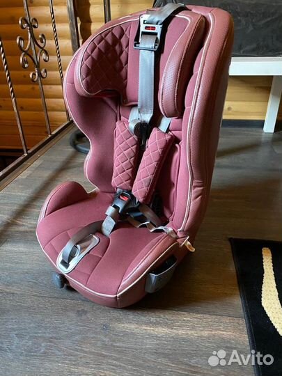 Кресло happy baby с isofix