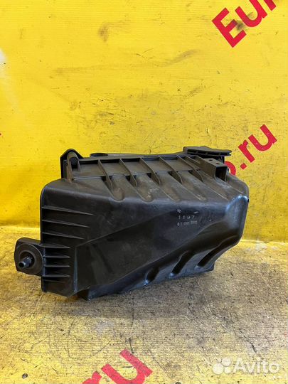 Корпус воздушного фильтра Audi A4 B6