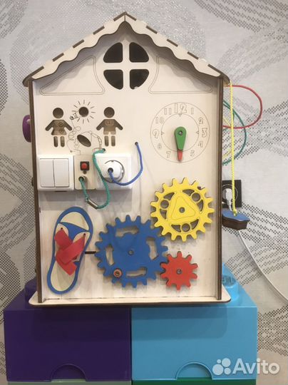 Бизиборд домик со светом