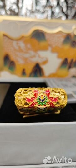 Zippo Позолоченная поверхность