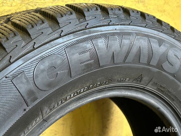 Lassa Iceways 215/65 R16 98T