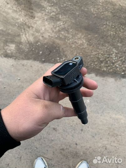 Катушка зажигания toyota rav 4