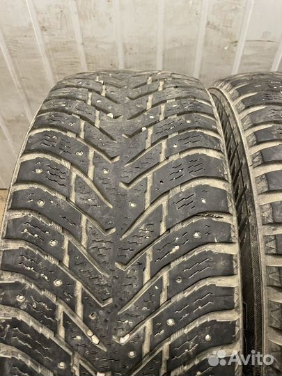 Nokian Tyres Hakkapeliitta 8 SUV 235/60 R18