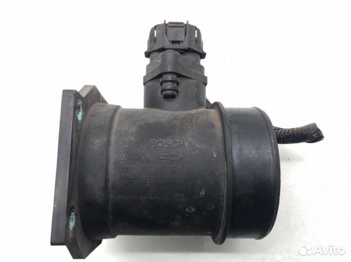 Расходомер воздуха Nissan Terrano 3.0 TD 2004