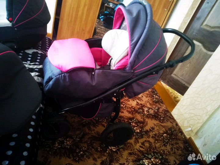 Коляска Zippy 3в 1