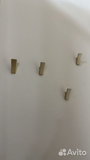 Крючки для одежды