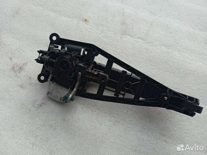 Ручка двери внешняя передняя правая Opel Corsa D