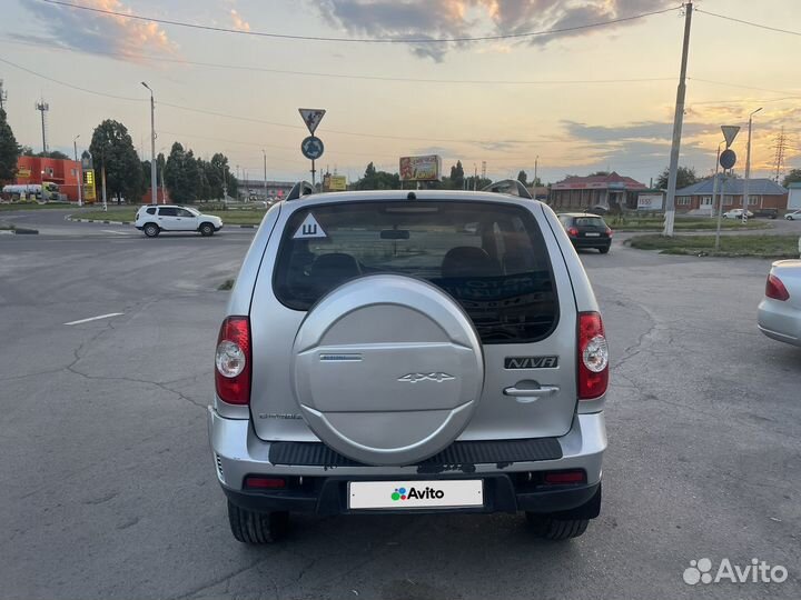 Chevrolet Niva, 2010