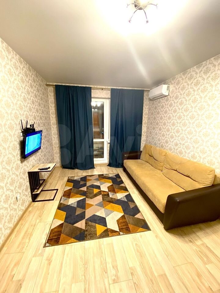 2-к. квартира, 54 м², 15/21 эт.