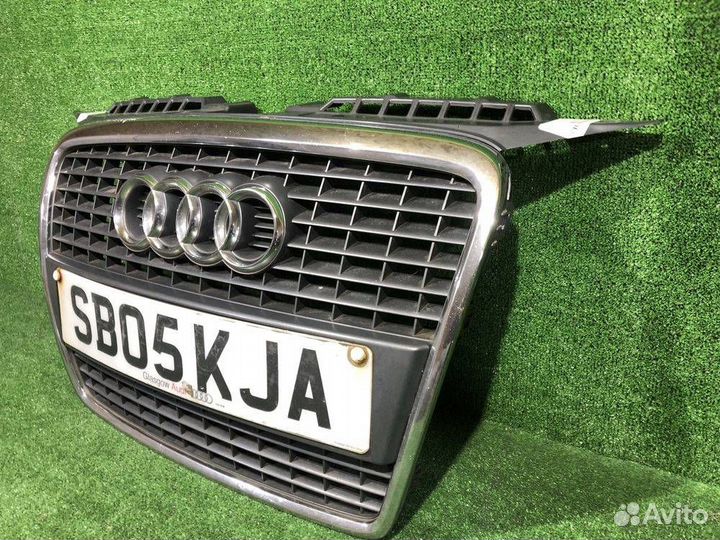 Решетка радиатора Audi A3 8P 2005-2008 1й рест