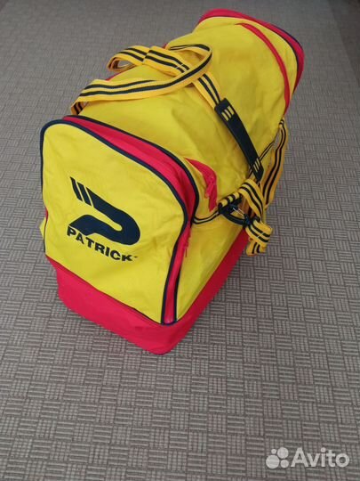 Большая дорожно- спортивная сумка