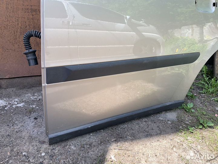 Volvo xc90 дверь задняя левая золотистая