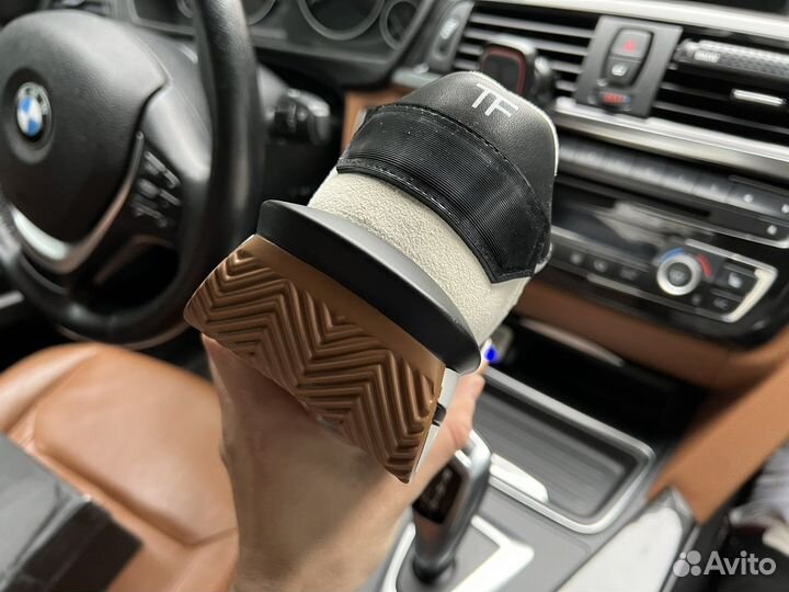 Кроссовки женские Tom Ford