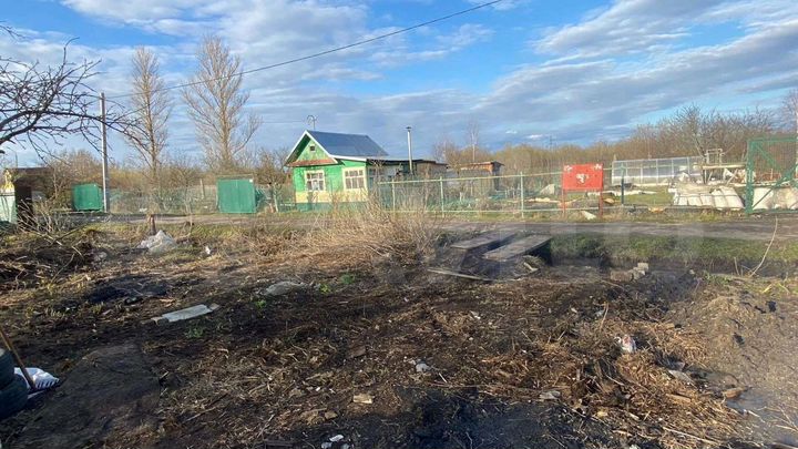 Дача 20 м² на участке 5 сот.