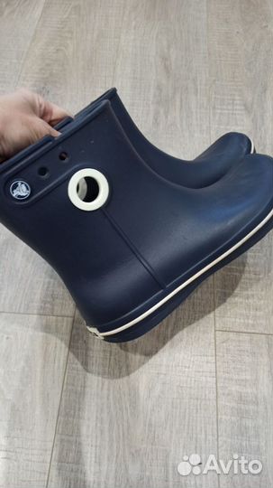 Резиновые сапоги crocs