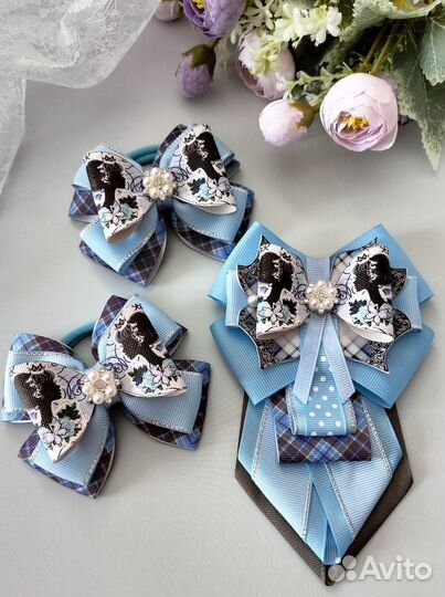 Набор (галстук-брошь+бантики для волос)