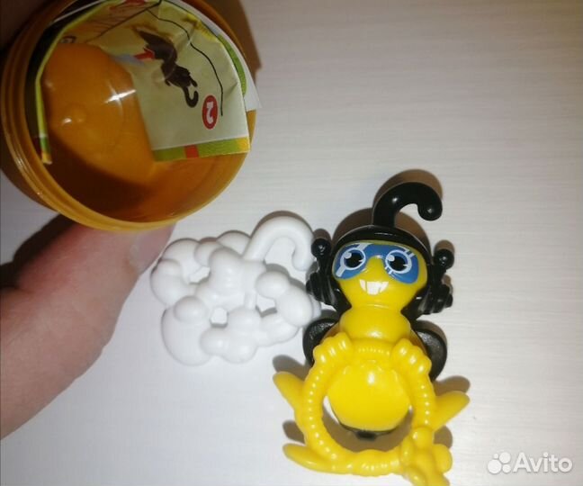 Киндер игрушки
