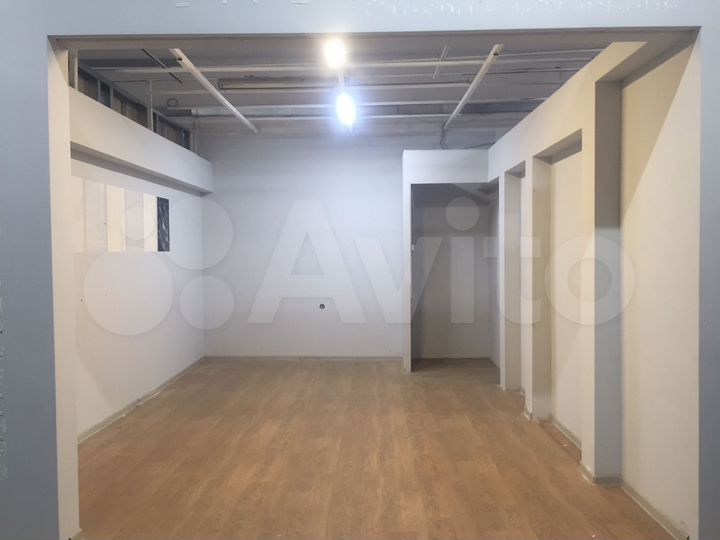 Торговая площадь, 17.15 м² на строительном рынке