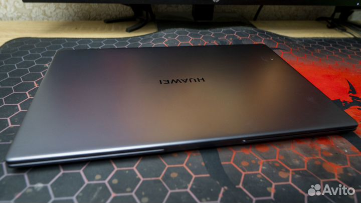 Мощный Huawei Matebook D15 Core i5-11/SSD