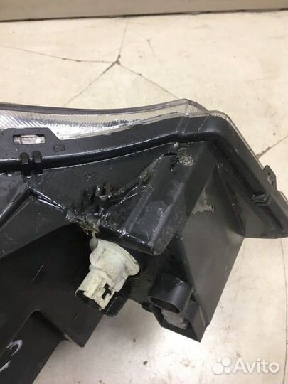 Фара левая Nissan Almera