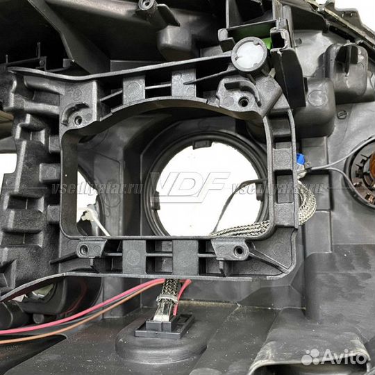 Переходные рамки для замены линз в фарах BMW X1 E8