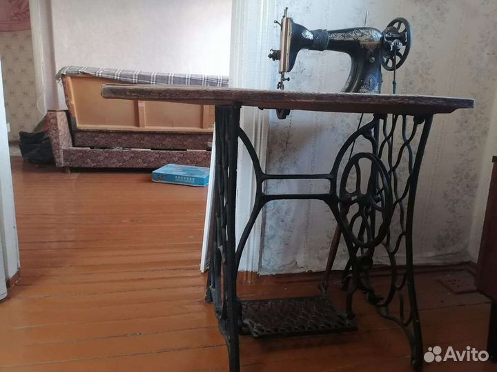 Швейная машина зингер Singer