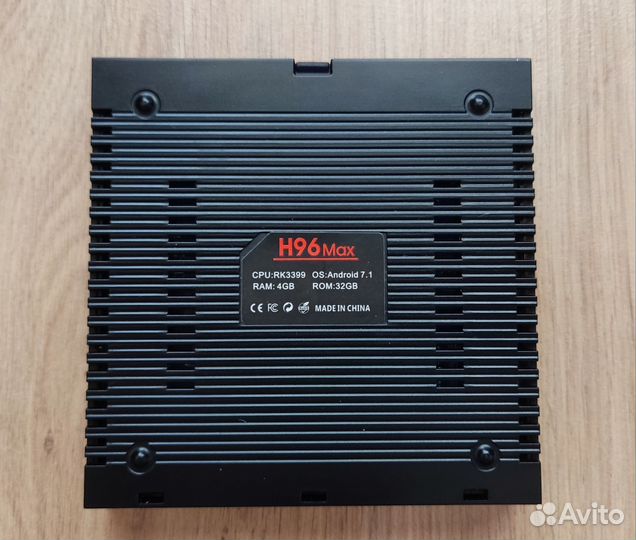 Android TV box H96 MAX RK3399