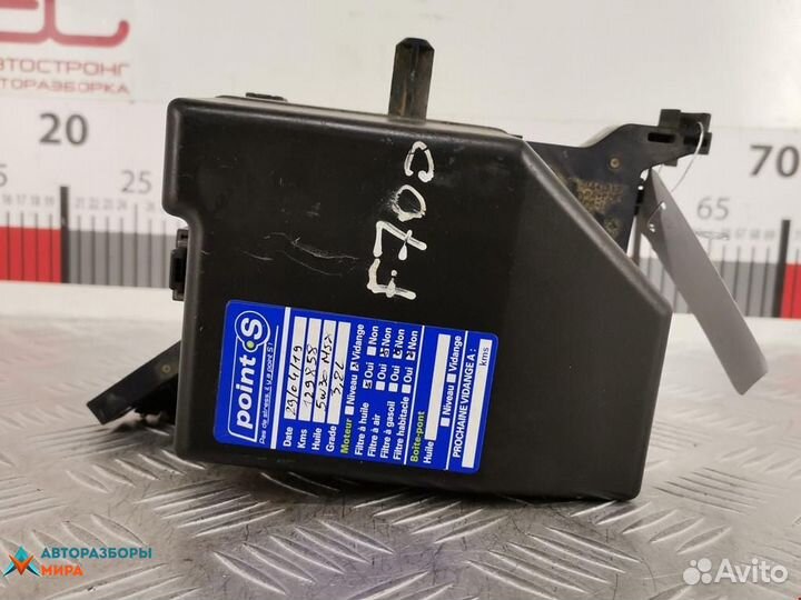 Блок предохранителей Toyota Yaris P1 рест. 2004